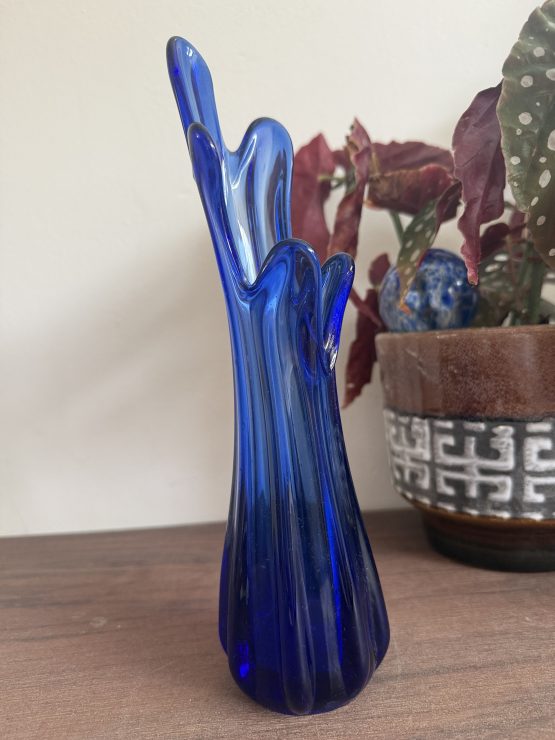 Vintage cobalt blauw “5 vinger” vaasje | Swung Vase - Afbeelding 4