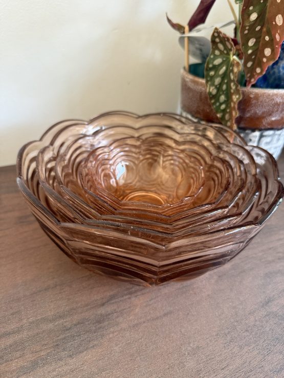 Vintage schalen set | 5 schalen | Frans roze glas - Afbeelding 5