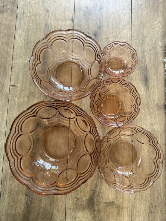 Vintage schalen set | 5 schalen | Frans roze glas - Afbeelding 4