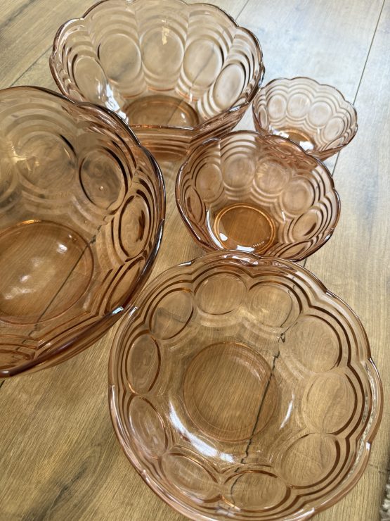 Vintage schalen set | 5 schalen | Frans roze glas - Afbeelding 16