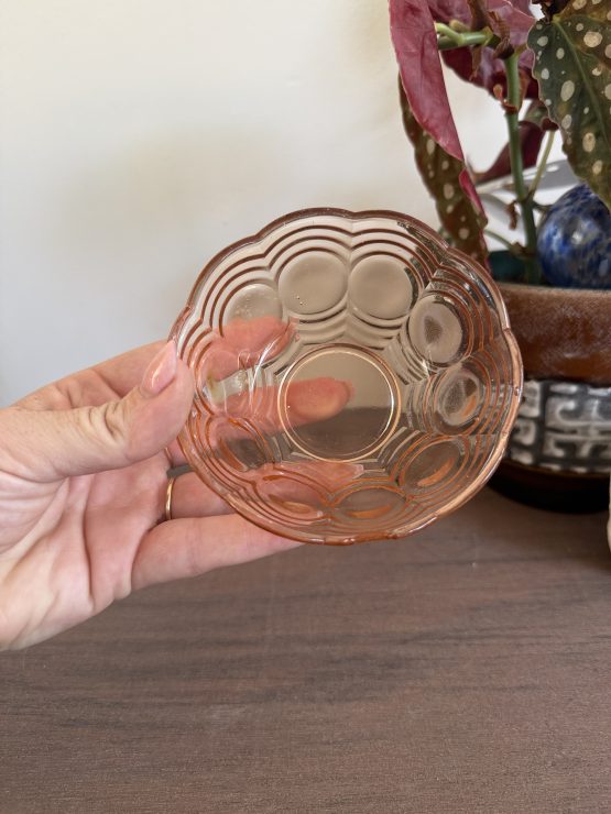 Vintage schalen set | 5 schalen | Frans roze glas - Afbeelding 8