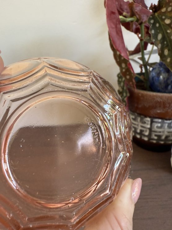 Vintage schalen set | 5 schalen | Frans roze glas - Afbeelding 7