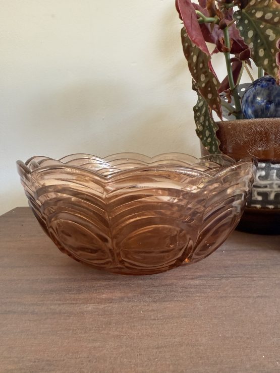 Vintage schalen set | 5 schalen | Frans roze glas - Afbeelding 6