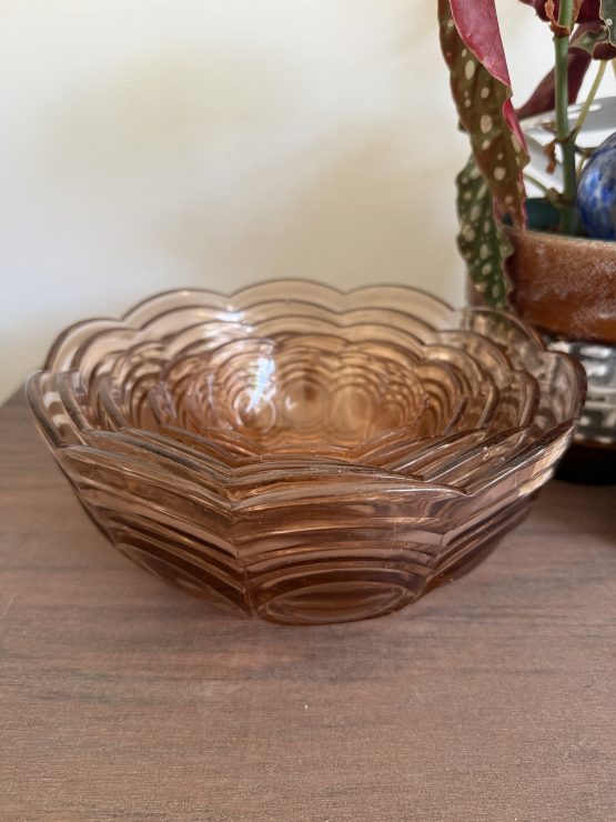 Vintage schalen set | 5 schalen | Frans roze glas